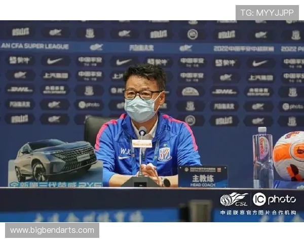 申花保守战术面临考验,防守稳固但进攻效率问题制约球队赛季走势变化 申花保守战术面临考验,防守稳固但进攻效率问题制约球队赛季走势变化