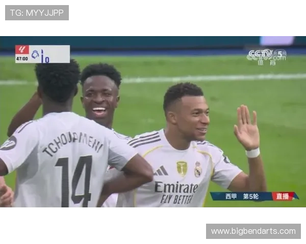 姆巴佩vs维尼修斯:风格冲突与共存可能性的战术解析 姆巴佩vs维尼修斯:风格冲突与共存可能性的战术解析